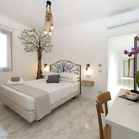 Mario Relais Bed and Breakfast 4*