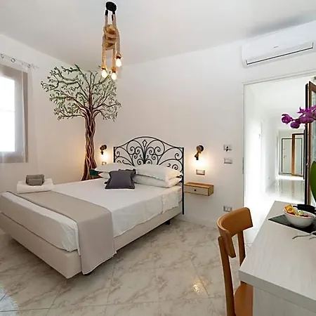 Mario Relais Bed & Breakfast 4*