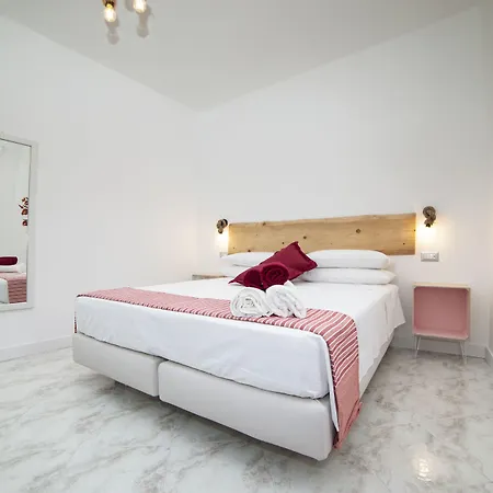 Mario Relais 4* סורנטו